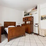 Joivy Cosy Flat With Parking In Lejlighed