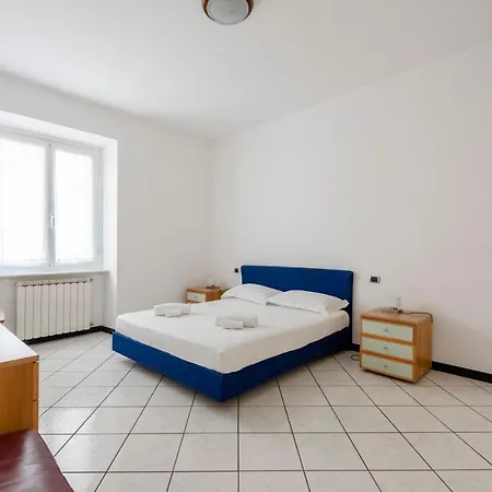 Joivy Cosy Flat With Parking In