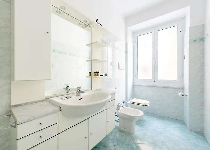 Joivy Cosy Flat With Parking In キアーヴァリ