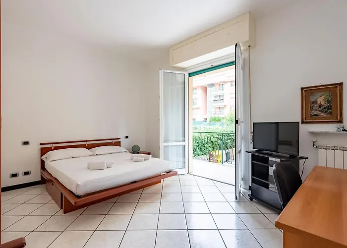Joivy Cosy Flat With Parking In