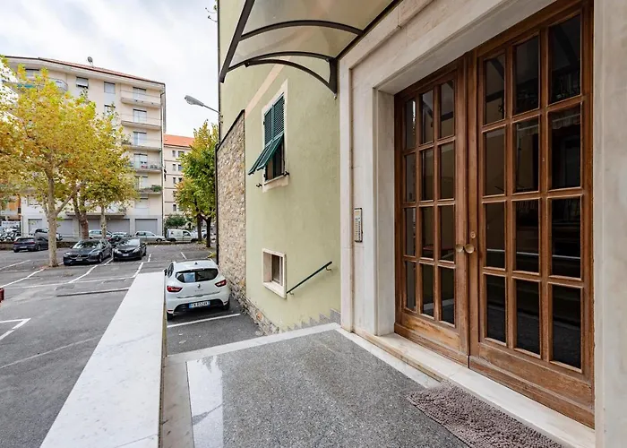 Joivy Cosy Flat With Parking In 아파트